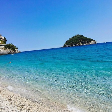 A 5 Minuti Dal Mare - Dolphin Beach House Споторно Экстерьер фото